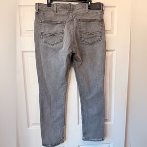 Signature by Levi Strauss Men's Gray Slim Jeans